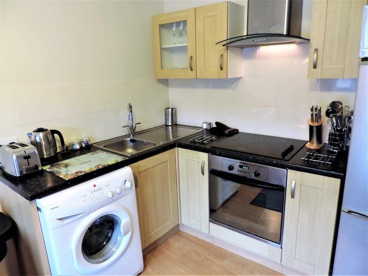 1 Bed Bagshot Pennyhill Accommodation Exteriér fotografie